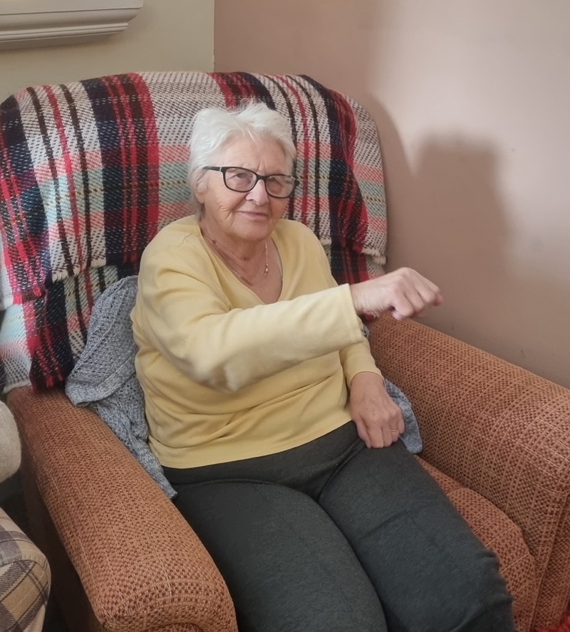 Other image for Care home sharing exercise message